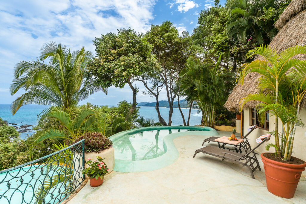 amor-boutique-hotel-las-palmas-ocean-view-plunge-pool_sun