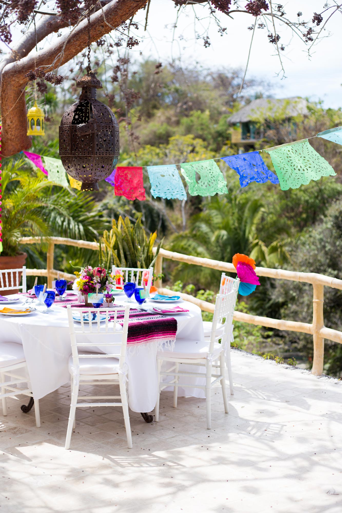 amor-weddings-sayulita-mexico-decoration--la-paz-venue